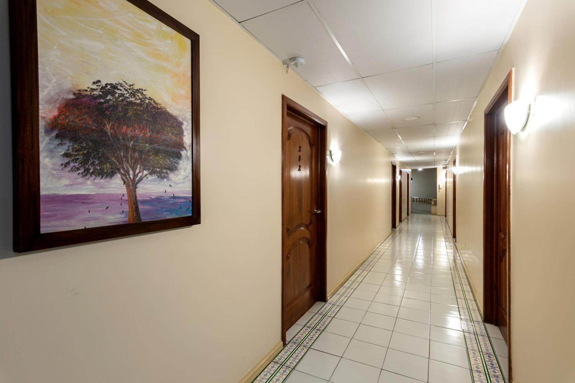 Hotel Nass Pinar del Lago Cuenca Exterior foto